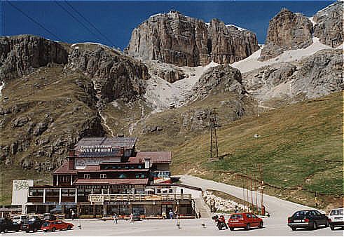 Pardoipass in den Dolomiten